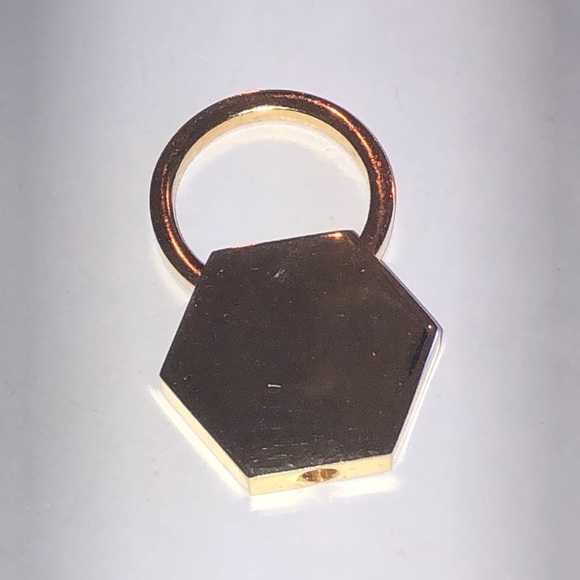 Gold Tone Vintage Hexagon Key Holder Keychain - Picture 3 of 4